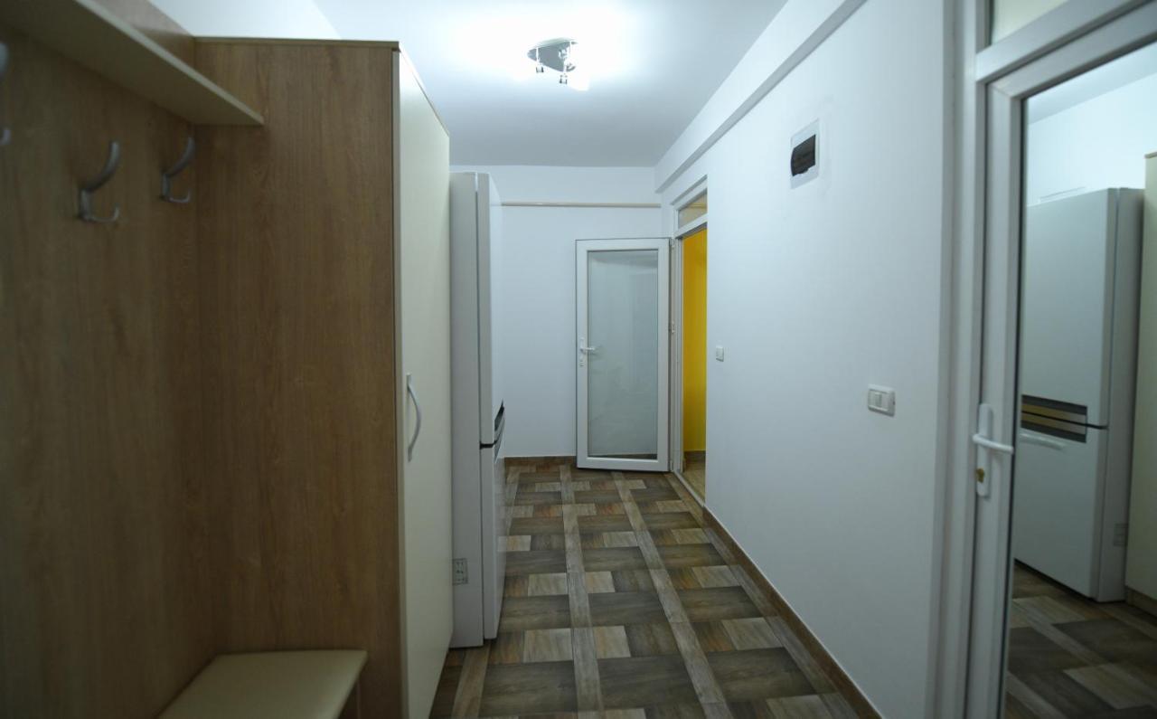 Apartament Trident Хацег Экстерьер фото